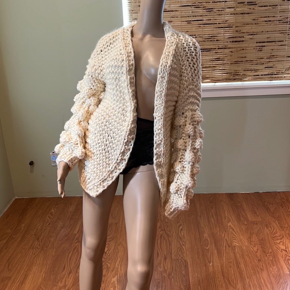 Chunky Cream Colored Sweater With Pompoms On Sleeves Size L